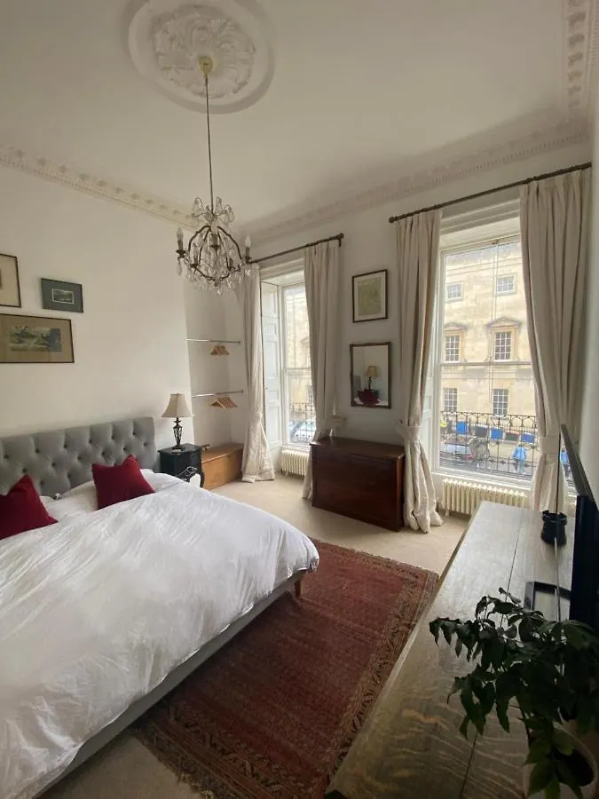 Stunning Georgian Central Bath Home Appartement